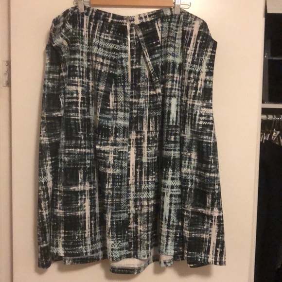 Scuba midi skirt with box pleats - Picture 4 of 6